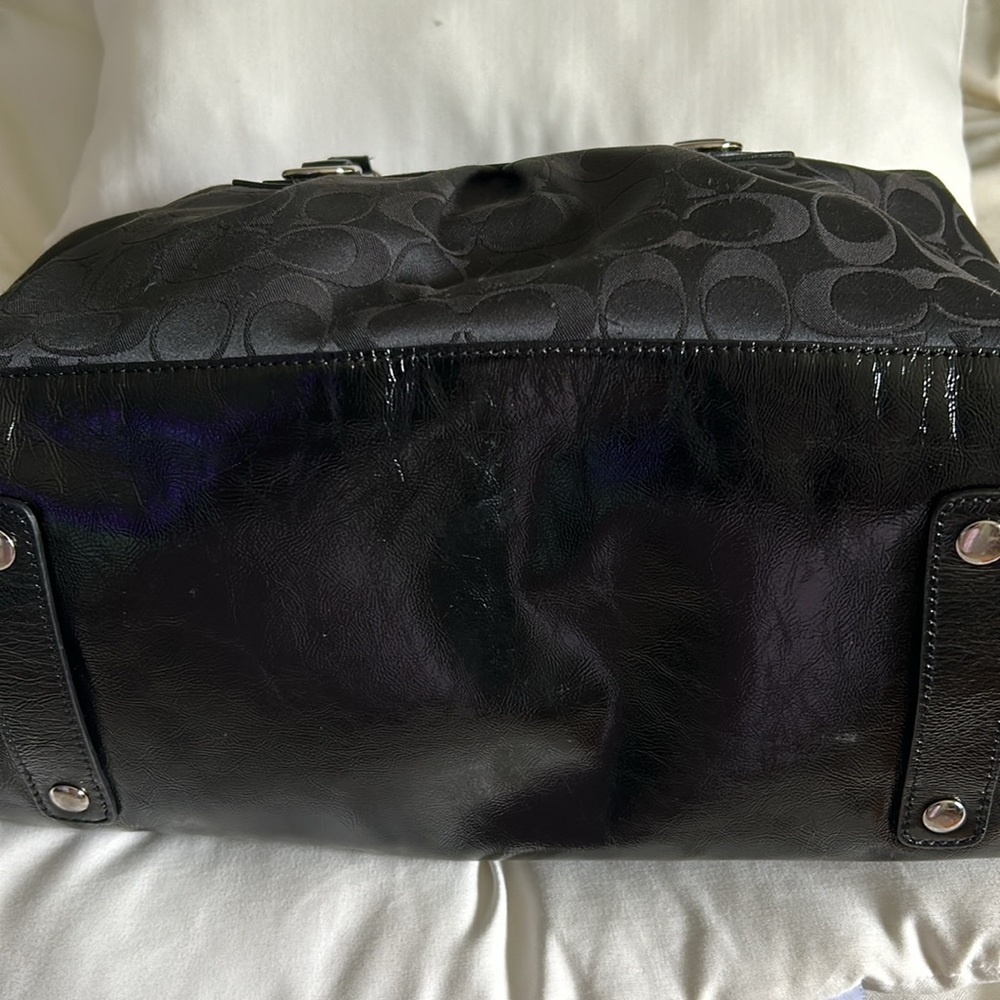 Large Coach Sachel/Shoulder Bag-Exc Condition - Picture 4 of 15